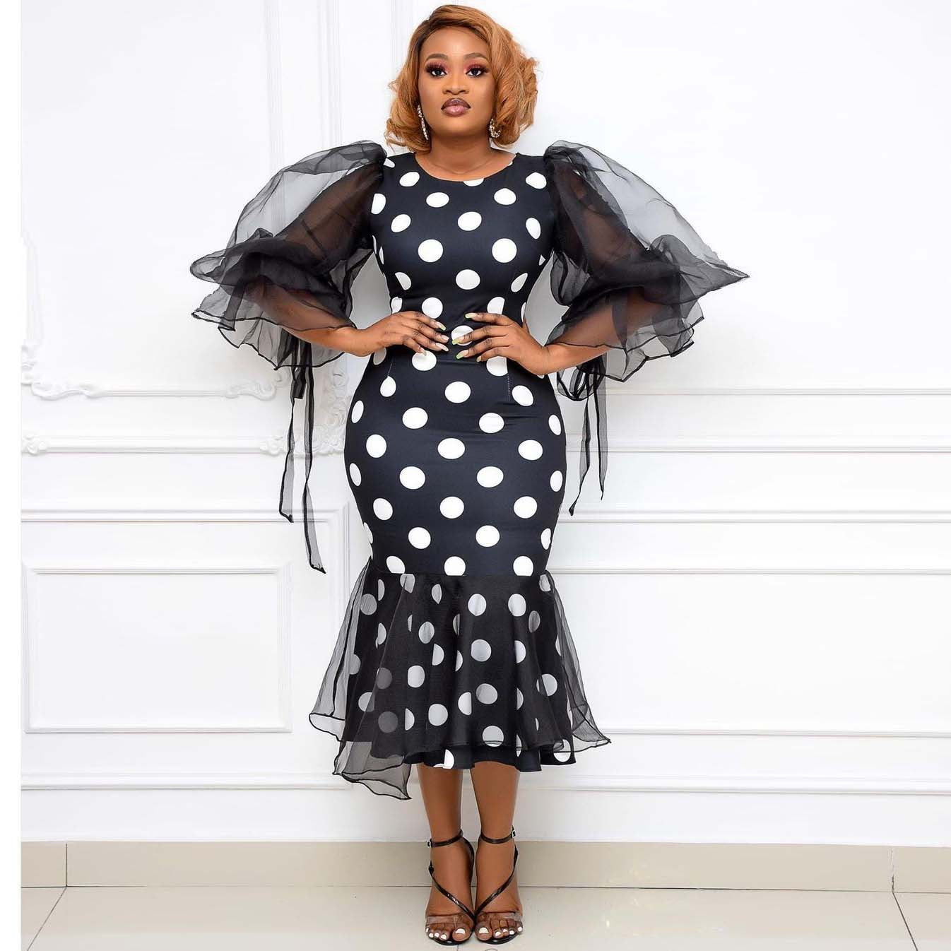 Elegant Stitch Mesh Mid-Length Skirt Dress