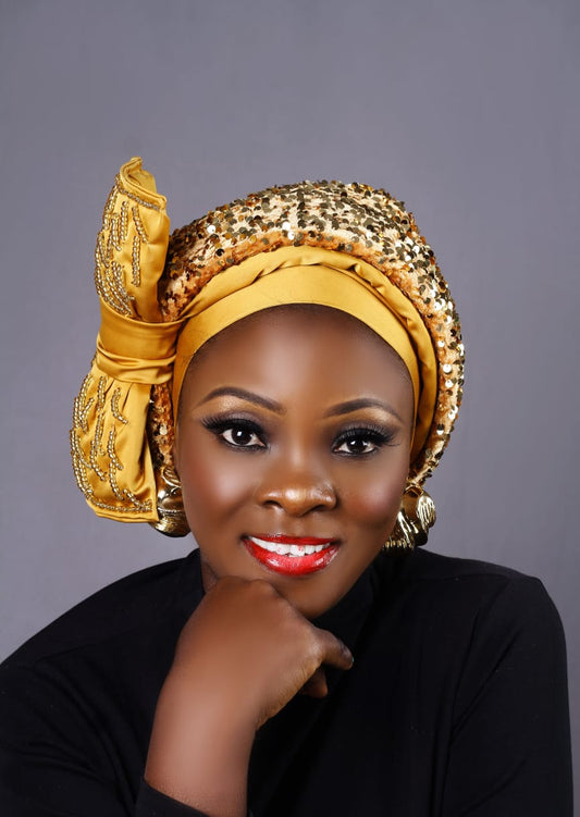 Side Bowed Sequence Turban